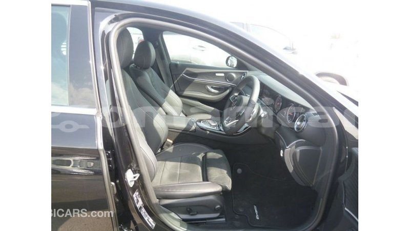 Big with watermark mercedes benz 190 dhufar import dubai 3015