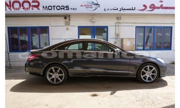 Buy Import Mercedes-Benz 190 Other Car in Import - Dubai in Dhufar Buy Import Mercedes-Benz 190 Other Car in Import - Dubai in Dhufar