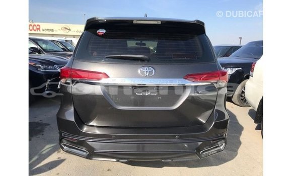 Buy Import Toyota Fortuner Other Car in Import - Dubai in Dhufar Buy Import Toyota Fortuner Other Car in Import - Dubai in Dhufar