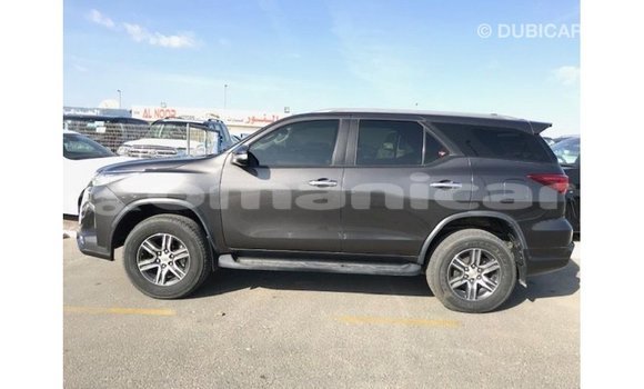 Buy Import Toyota Fortuner Other Car in Import - Dubai in Dhufar Buy Import Toyota Fortuner Other Car in Import - Dubai in Dhufar