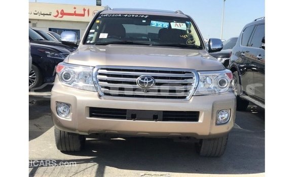 Buy Import Toyota Land Cruiser Other Car in Import - Dubai in Dhufar Buy Import Toyota Land Cruiser Other Car in Import - Dubai in Dhufar