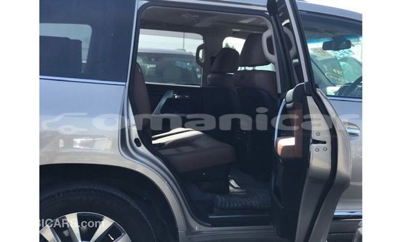 Buy Import Toyota Land Cruiser Other Car in Import - Dubai in Dhufar Buy Import Toyota Land Cruiser Other Car in Import - Dubai in Dhufar