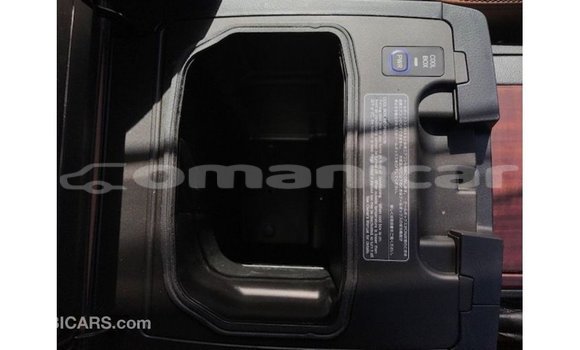 Buy Import Toyota Land Cruiser Other Car in Import - Dubai in Dhufar Buy Import Toyota Land Cruiser Other Car in Import - Dubai in Dhufar