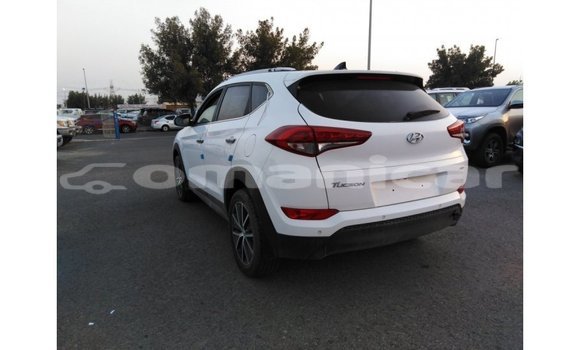Buy Import Hyundai Tucson White Car in Import - Dubai in Dhufar Buy Import Hyundai Tucson White Car in Import - Dubai in Dhufar