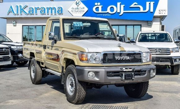 Buy Import Toyota Land Cruiser Beige Car in Import - Dubai in Dhufar Buy Import Toyota Land Cruiser Beige Car in Import - Dubai in Dhufar
