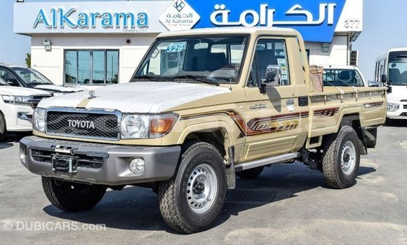 Buy Import Toyota Land Cruiser Beige Car in Import - Dubai in Dhufar Buy Import Toyota Land Cruiser Beige Car in Import - Dubai in Dhufar