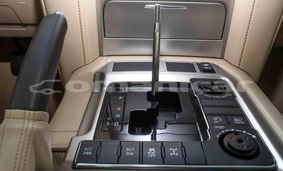 Buy Import Toyota Land Cruiser Black Car in Import - Dubai in Dhufar Buy Import Toyota Land Cruiser Black Car in Import - Dubai in Dhufar