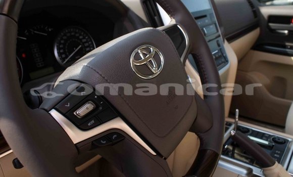 Buy Import Toyota Land Cruiser Black Car in Import - Dubai in Dhufar Buy Import Toyota Land Cruiser Black Car in Import - Dubai in Dhufar