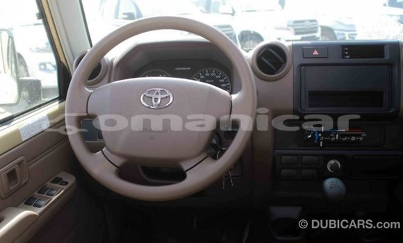 Buy Import Toyota Land Cruiser Beige Car in Import - Dubai in Dhufar Buy Import Toyota Land Cruiser Beige Car in Import - Dubai in Dhufar