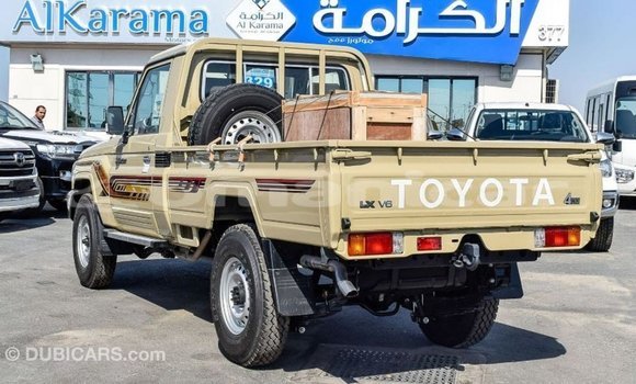 Buy Import Toyota Land Cruiser Beige Car in Import - Dubai in Dhufar Buy Import Toyota Land Cruiser Beige Car in Import - Dubai in Dhufar
