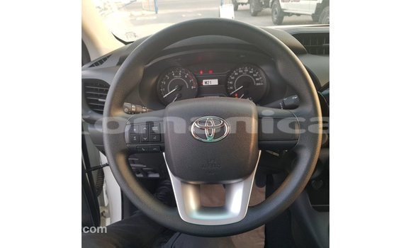 Buy Import Toyota Hilux White Car in Import - Dubai in Dhufar Buy Import Toyota Hilux White Car in Import - Dubai in Dhufar
