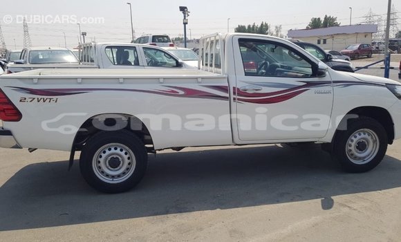 Buy Import Toyota Hilux White Car in Import - Dubai in Dhufar Buy Import Toyota Hilux White Car in Import - Dubai in Dhufar
