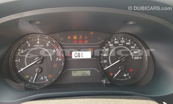 Buy Import Toyota Hilux White Car in Import - Dubai in Dhufar Buy Import Toyota Hilux White Car in Import - Dubai in Dhufar