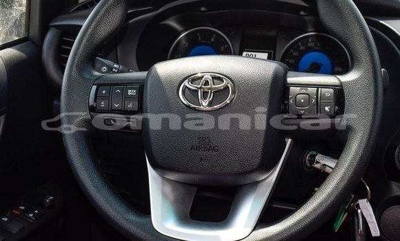 Buy Import Toyota Hilux White Car in Import - Dubai in Dhufar Buy Import Toyota Hilux White Car in Import - Dubai in Dhufar