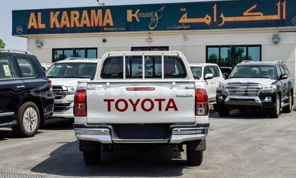 Buy Import Toyota Hilux White Car in Import - Dubai in Dhufar Buy Import Toyota Hilux White Car in Import - Dubai in Dhufar