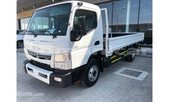 Buy Import Mitsubishi Carisma White Car in Import - Dubai in Dhufar Buy Import Mitsubishi Carisma White Car in Import - Dubai in Dhufar