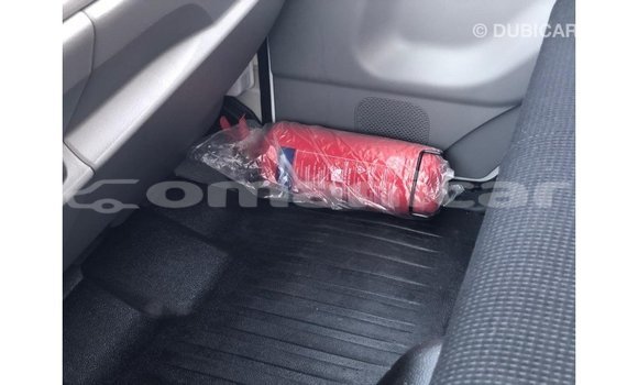 Buy Import Mitsubishi Carisma White Car in Import - Dubai in Dhufar Buy Import Mitsubishi Carisma White Car in Import - Dubai in Dhufar