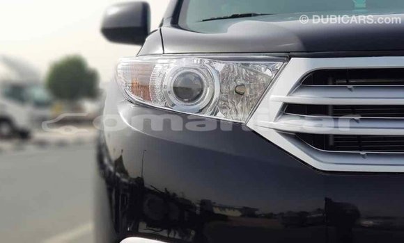 Buy Import Toyota Highlander Black Car in Import - Dubai in Dhufar Buy Import Toyota Highlander Black Car in Import - Dubai in Dhufar