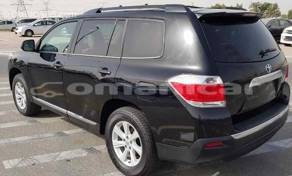 Buy Import Toyota Highlander Black Car in Import - Dubai in Dhufar Buy Import Toyota Highlander Black Car in Import - Dubai in Dhufar