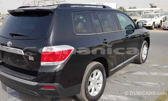 Buy Import Toyota Highlander Black Car in Import - Dubai in Dhufar Buy Import Toyota Highlander Black Car in Import - Dubai in Dhufar