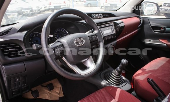 Buy Import Toyota Hilux White Car in Import - Dubai in Dhufar Buy Import Toyota Hilux White Car in Import - Dubai in Dhufar