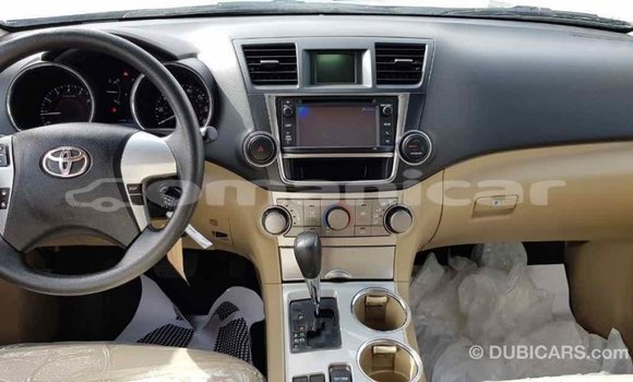 Buy Import Toyota Highlander Black Car in Import - Dubai in Dhufar Buy Import Toyota Highlander Black Car in Import - Dubai in Dhufar