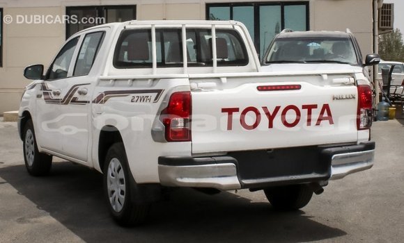 Buy Import Toyota Hilux White Car in Import - Dubai in Dhufar Buy Import Toyota Hilux White Car in Import - Dubai in Dhufar