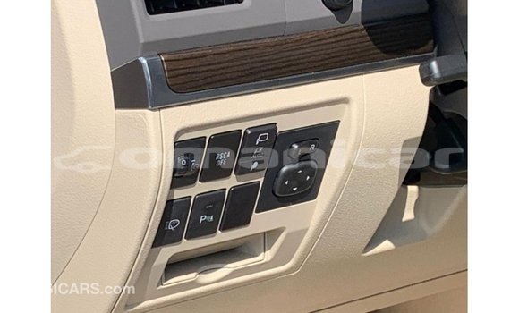Buy Import Toyota Land Cruiser Black Car in Import - Dubai in Dhufar Buy Import Toyota Land Cruiser Black Car in Import - Dubai in Dhufar