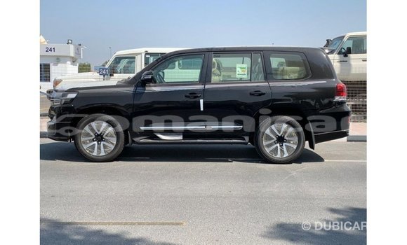 Buy Import Toyota Land Cruiser Black Car in Import - Dubai in Dhufar Buy Import Toyota Land Cruiser Black Car in Import - Dubai in Dhufar
