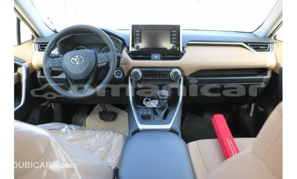 Buy Import Toyota 4Runner White Car in Import - Dubai in Dhufar Buy Import Toyota 4Runner White Car in Import - Dubai in Dhufar