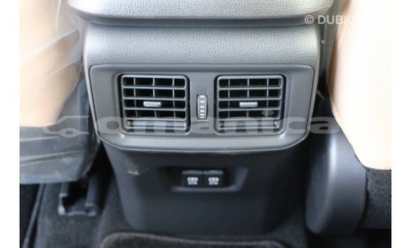 Buy Import Toyota 4Runner White Car in Import - Dubai in Dhufar Buy Import Toyota 4Runner White Car in Import - Dubai in Dhufar