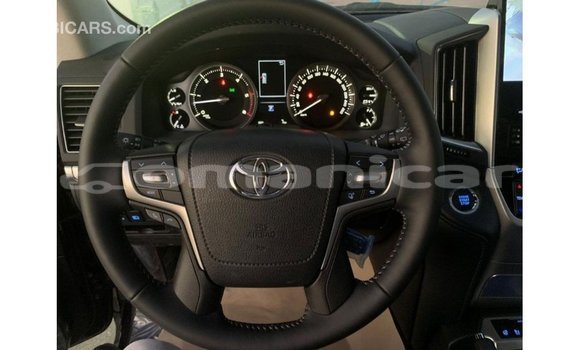 Buy Import Toyota Land Cruiser Black Car in Import - Dubai in Dhufar Buy Import Toyota Land Cruiser Black Car in Import - Dubai in Dhufar