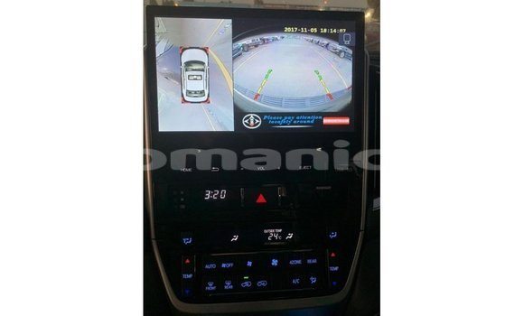 Buy Import Toyota Land Cruiser Black Car in Import - Dubai in Dhufar Buy Import Toyota Land Cruiser Black Car in Import - Dubai in Dhufar