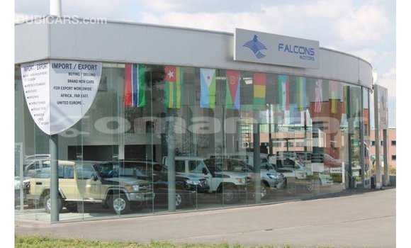 Buy Import Toyota Land Cruiser White Car in Import - Dubai in Dhufar Buy Import Toyota Land Cruiser White Car in Import - Dubai in Dhufar