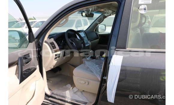 Buy Import Toyota Land Cruiser Black Car in Import - Dubai in Dhufar Buy Import Toyota Land Cruiser Black Car in Import - Dubai in Dhufar