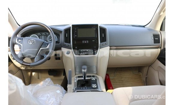 Buy Import Toyota Land Cruiser Black Car in Import - Dubai in Dhufar Buy Import Toyota Land Cruiser Black Car in Import - Dubai in Dhufar