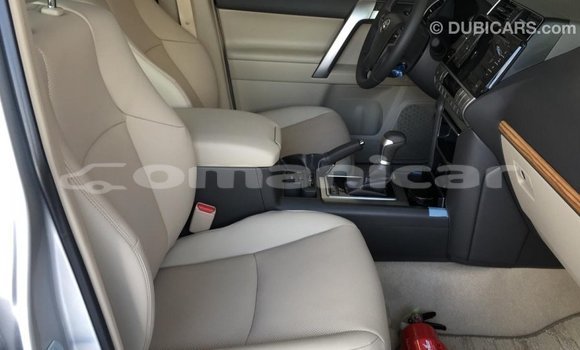 Buy Import Toyota Prado Black Car in Import - Dubai in Dhufar Buy Import Toyota Prado Black Car in Import - Dubai in Dhufar