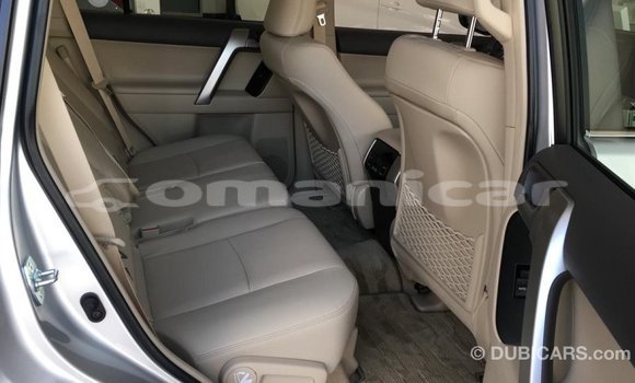 Buy Import Toyota Prado Black Car in Import - Dubai in Dhufar Buy Import Toyota Prado Black Car in Import - Dubai in Dhufar