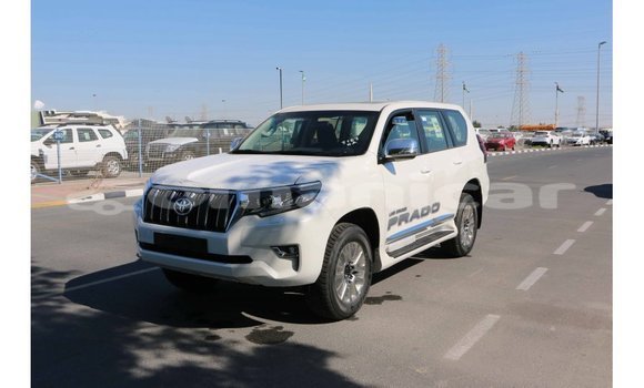 Buy Import Toyota Prado White Car in Import - Dubai in Dhufar Buy Import Toyota Prado White Car in Import - Dubai in Dhufar