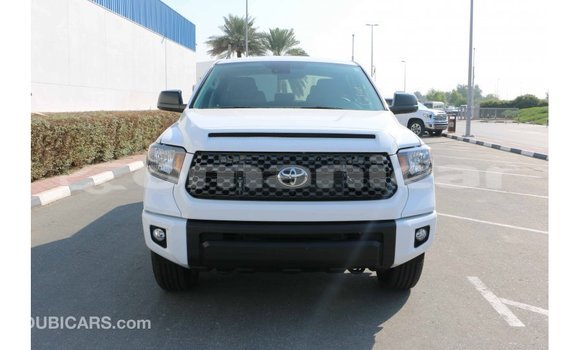 Buy Import Toyota Tundra White Car in Import - Dubai in Dhufar Buy Import Toyota Tundra White Car in Import - Dubai in Dhufar