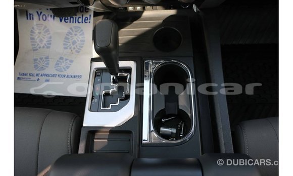 Buy Import Toyota Tundra White Car in Import - Dubai in Dhufar Buy Import Toyota Tundra White Car in Import - Dubai in Dhufar