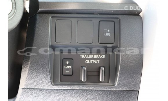 Buy Import Toyota Tundra White Car in Import - Dubai in Dhufar Buy Import Toyota Tundra White Car in Import - Dubai in Dhufar