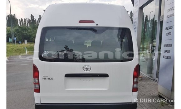 Buy Import Toyota Hiace White Car in Import - Dubai in Dhufar Buy Import Toyota Hiace White Car in Import - Dubai in Dhufar