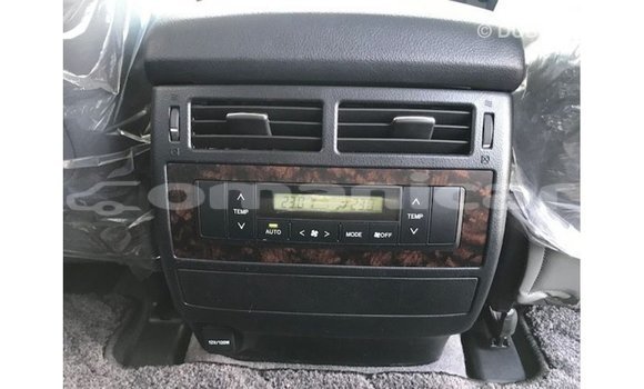 Buy Import Toyota Land Cruiser Black Car in Import - Dubai in Dhufar Buy Import Toyota Land Cruiser Black Car in Import - Dubai in Dhufar