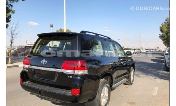 Buy Import Toyota Land Cruiser Black Car in Import - Dubai in Dhufar Buy Import Toyota Land Cruiser Black Car in Import - Dubai in Dhufar