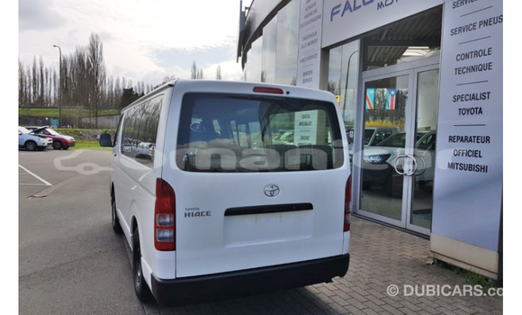 Buy Import Toyota Hiace White Car in Import - Dubai in Dhufar Buy Import Toyota Hiace White Car in Import - Dubai in Dhufar