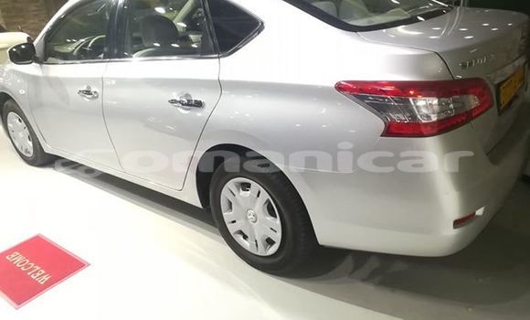 Buy Used Nissan Sentra Silver Car in Muscat in Masqat Buy Used Nissan Sentra Silver Car in Muscat in Masqat