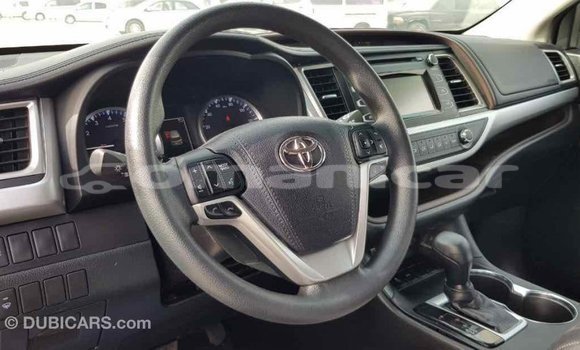 Buy Import Toyota Highlander Brown Car in Import - Dubai in Dhufar Buy Import Toyota Highlander Brown Car in Import - Dubai in Dhufar