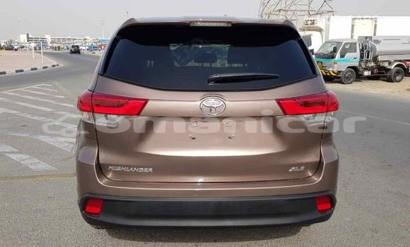 Buy Import Toyota Highlander Brown Car in Import - Dubai in Dhufar Buy Import Toyota Highlander Brown Car in Import - Dubai in Dhufar