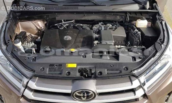 Buy Import Toyota Highlander Brown Car in Import - Dubai in Dhufar Buy Import Toyota Highlander Brown Car in Import - Dubai in Dhufar